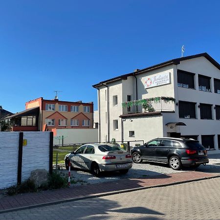 Pokoje Goscinne Juliusz Mielno  Ngoại thất bức ảnh